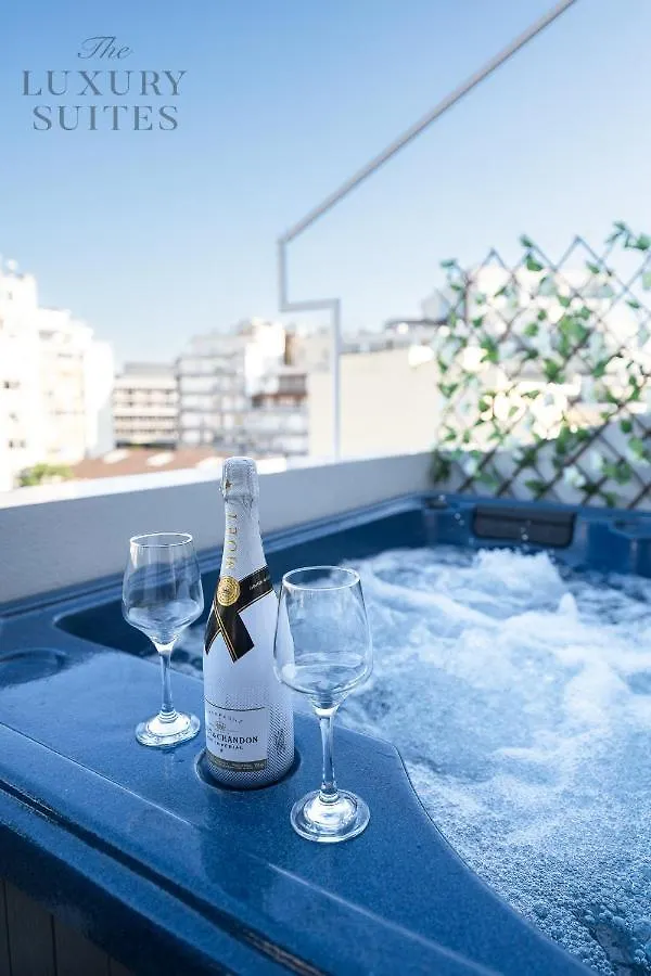 Nephele Jacuzzi Suites, The Luxury Suites Szaloniki 0*,  Görögország